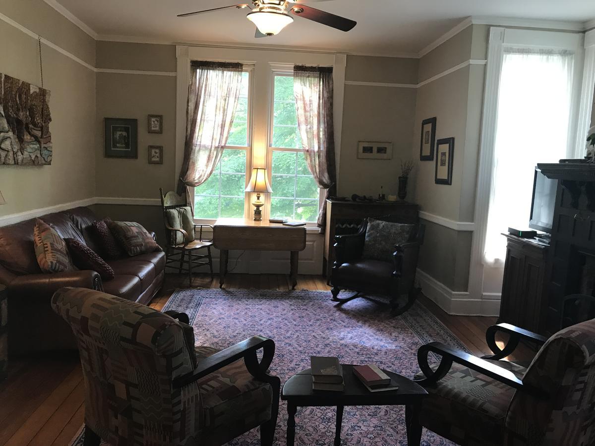 Pawling House Bed & Breakfast Exterior foto